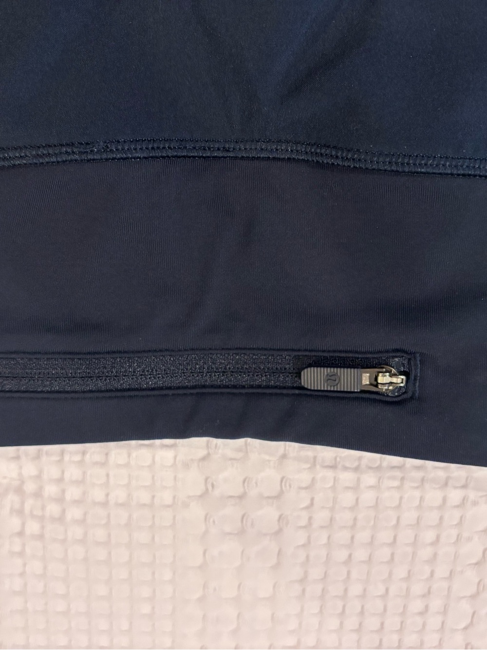 Lululemon shorts - Picture 3 of 4